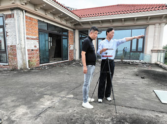 国际注册高级风水相学师灵雨老师为广东客户看别墅风水